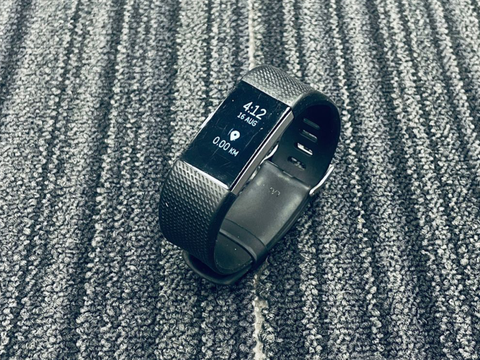 FAULTY Fitbit Charge 2 Black Heart Rate Fitness Activity Tracker Watch FB407