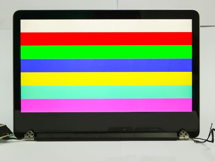 Macbook Pro 13 Retina A1502 Lid (Late 2013 - Mid 2014) - Scratched Screen, Logo Crack/Dent & Broken Cables -  AS008