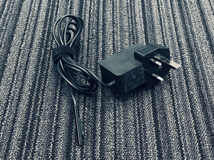 FAULTY Microsoft Surface Go/Go 2/Go 3/Pro X 1736 24W Adapter/Charger