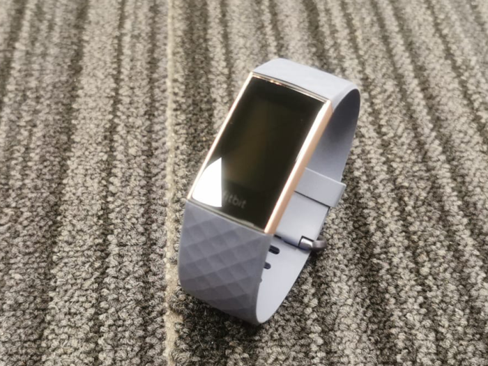 FAULTY Fitbit Charge 3 FB409 Advanced Health and Fitness Tracker Rose Gold 
