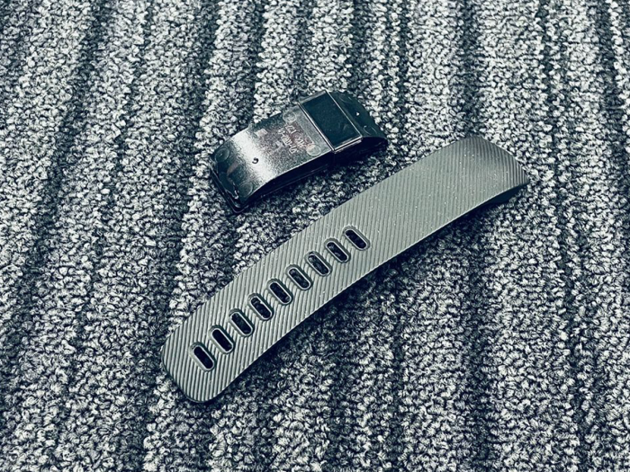 FAULTY Fitbit Charge HR Black FB404 Wireless Tracker Activity Watch (Large)