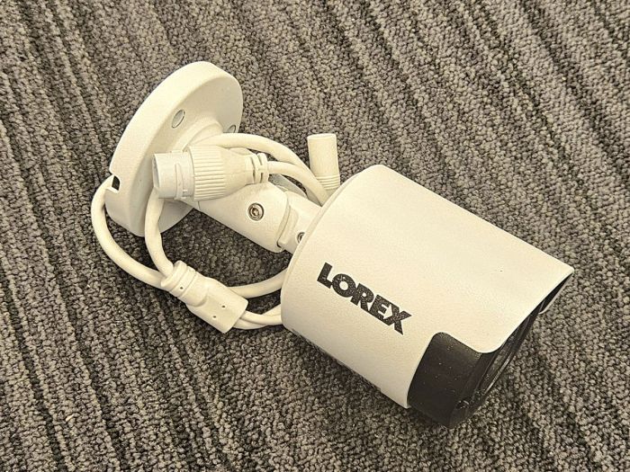 Lorex-FLIR LKB343B 1080p HD 4MP Bullet IP Camera LKB343-C