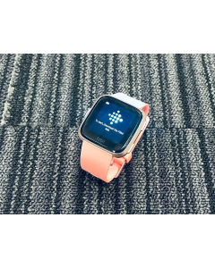 Fitbit Versa Peach/Rose Gold Heart Rate Fitness Activity Tracker Watch FB505 (Used)