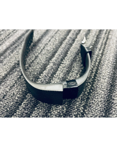 FAULTY Fitbit Charge HR Black Heart Rate Fitness Large Tracker FB405 Watch V0494