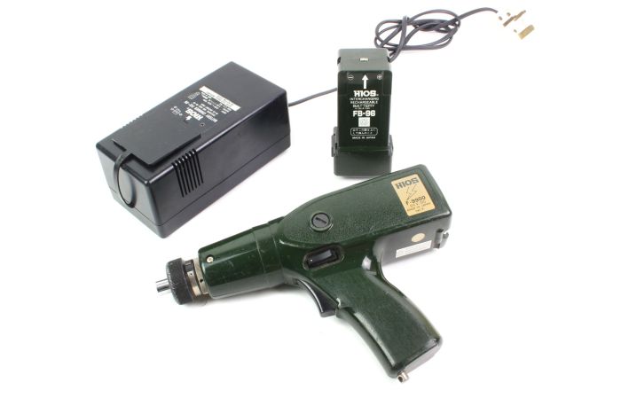 HI0S Rechargeable Electric Screwdriver F-9500 includes Battery and Charger GREEN